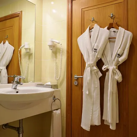 Hotel Madeira Regency Cliff - Adults Only 4*