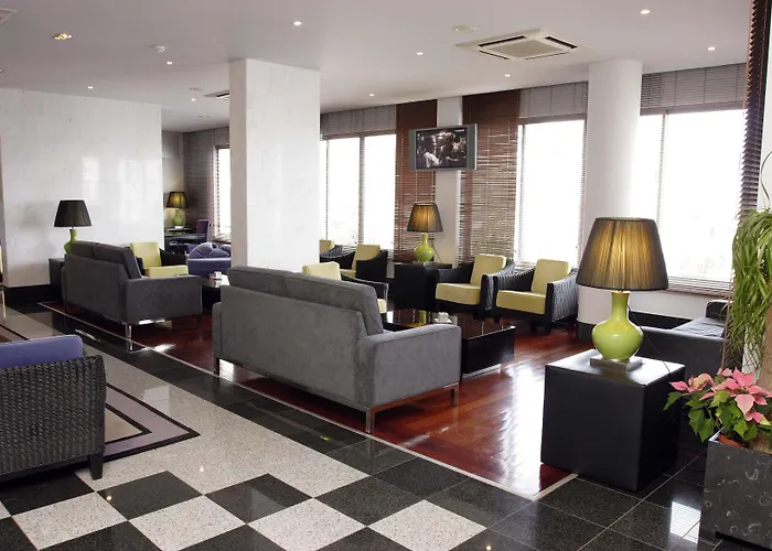 Madeira Regency Cliff - Adults Only 4* فونشال